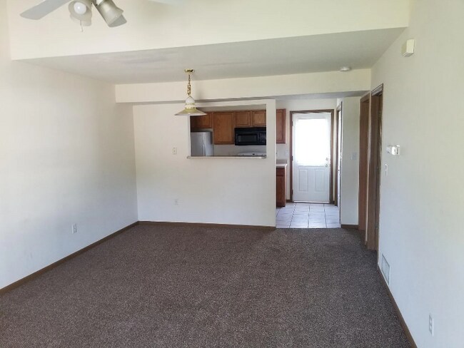 3403 Westwind Dr-Unit -B in Columbia, MO - Building Photo - Building Photo