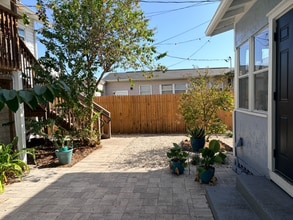 2745 2nd Ave S, Unit 6 in St. Petersburg, FL - Building Photo - Building Photo