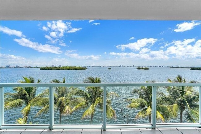 property at 720 NE 62nd St