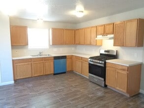 9507 Maple Green Ln in Houston, TX - Building Photo - Building Photo