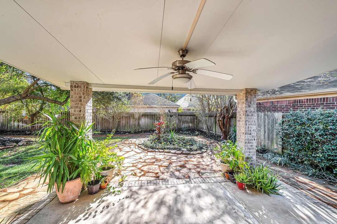 23207 Willow Pond Pl in Katy, TX - Building Photo