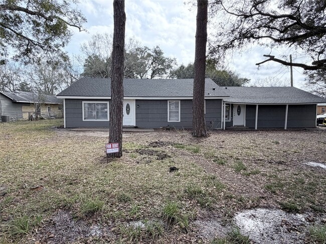 3700 4th St in Bay City, TX - Building Photo - Building Photo