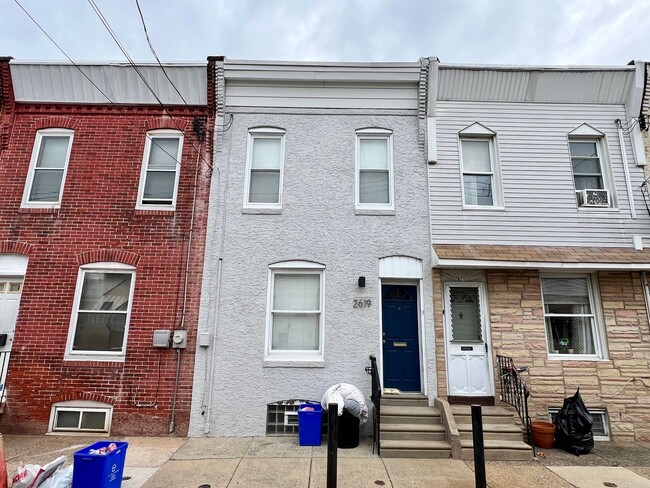 property at 2619 E Birch St