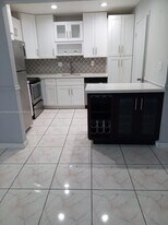 12820 SW 43rd Dr, Unit 228 in Miami, FL - Building Photo