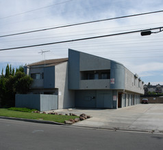 13892 Iowa St in Westminster, CA - Building Photo - Building Photo