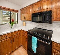 25120 98th Pl S in Kent, WA - Building Photo - Building Photo
