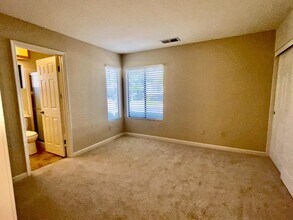 7711 Galloway Dr in San Jose, CA - Building Photo - Building Photo