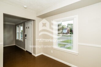 6000 Cadieux Rd in Detroit, MI - Building Photo - Building Photo