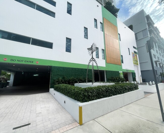 Brickell First in Miami, FL - Building Photo - Building Photo