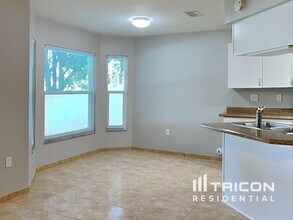 174 Lake Daisy Terrace in Winter Haven, FL - Building Photo - Building Photo