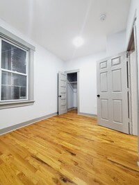 206 Myrtle Ave, Unit 2 in Jersey City, NJ - Building Photo - Building Photo