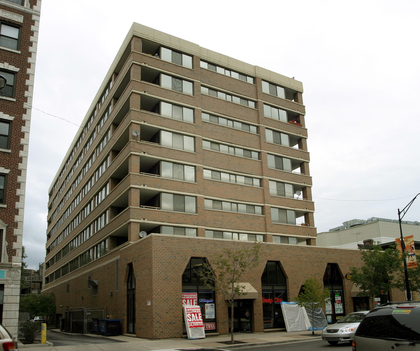 702-706 W Diversey Pky in Chicago, IL - Building Photo