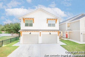 property at 10206 Lynwood Vlg