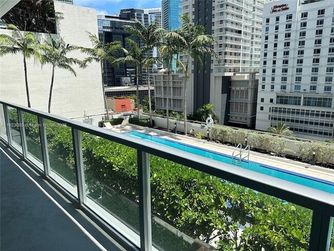 1111 SW 1st Ave, Unit 1018-N in Miami, FL - Building Photo - Building Photo