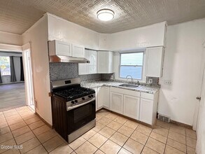 427 Duane Ave in Schenectady, NY - Building Photo - Building Photo