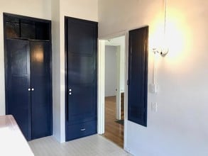 3827 Park Pl in Montrose, CA - Building Photo - Building Photo