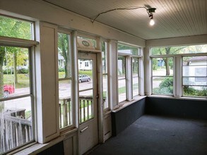 1030 N 5th St in Mankato, MN - Building Photo - Building Photo