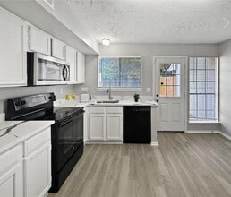 19411 Lazy Valley Dr in Katy, TX - Building Photo - Building Photo