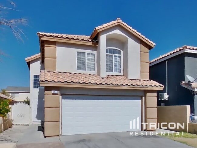4548 Little Wren Ln in Las Vegas, NV - Building Photo - Building Photo