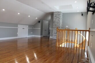 33 Franklin St, Unit 2 in Somerville, MA - Building Photo - Building Photo