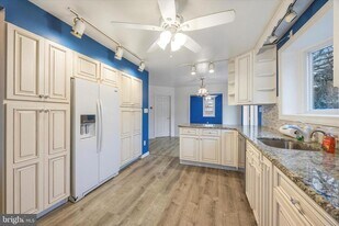 103 Valley Rd in Wilmington, DE - Building Photo