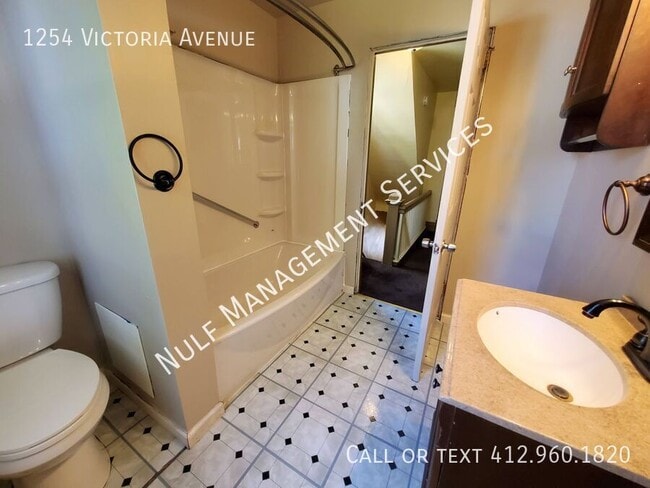 property at 1254 Victoria Ave