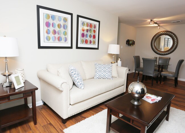 Misty Ridge in Woodbridge, VA - Building Photo - Interior Photo