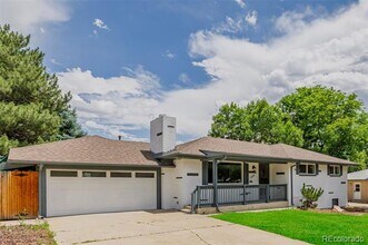 6994 Teller Ct in Arvada, CO - Foto de edificio - Building Photo