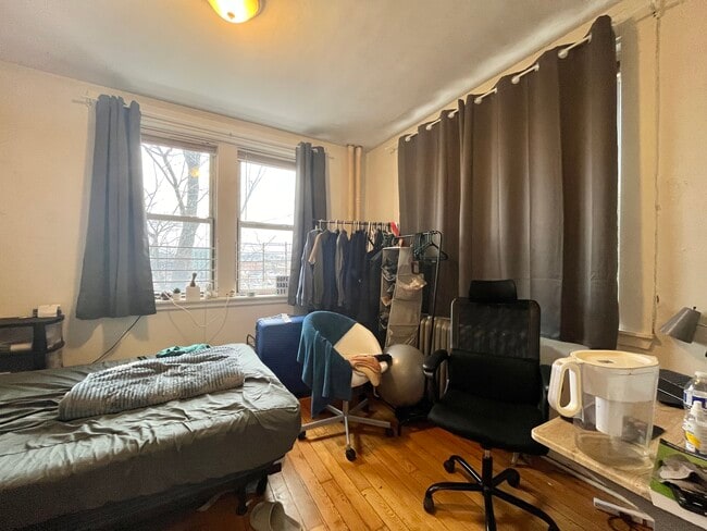 16 Copenger St, Unit 1 in Boston, MA - Foto de edificio - Building Photo