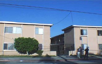 8232 Wilcox Ave Apartments