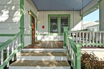 5112 Caswell Ave in Austin, TX - Building Photo - Building Photo