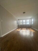 26 Van Ness Ter, Unit 2 in Maplewood, NJ - Building Photo