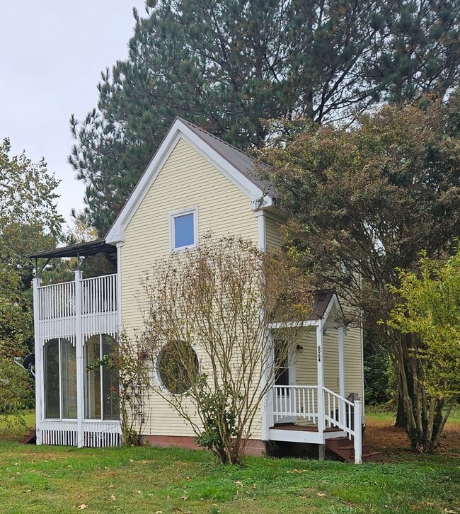 property at 6984 Mackenzie St