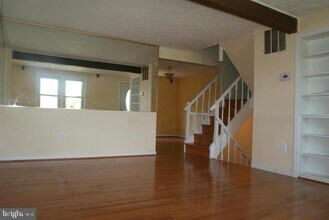 3602 Castle Terrace in Silver Spring, MD - Building Photo - Building Photo