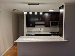 6 Whittier Pl in Boston, MA - Building Photo - Building Photo