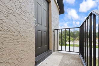 5107 S Clarice Ct in Tampa, FL - Foto de edificio - Building Photo