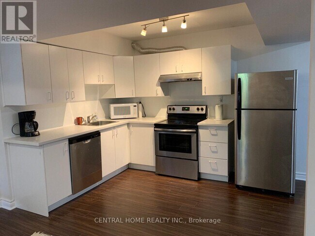 342 Parkview Ave in Toronto, ON - Building Photo - Building Photo