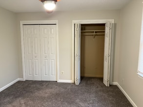 272 Harpeth Hills Ct in Kingston Springs, TN - Foto de edificio - Building Photo