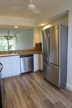 6562 Boca Del Mar Dr in Boca Raton, FL - Building Photo - Building Photo