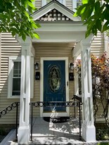 1113-13 Concord Ave in Belmont, MA - Building Photo
