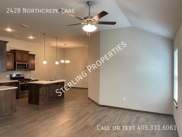 2428 Northcreek Ln in Oklahoma City, OK - Building Photo - Building Photo