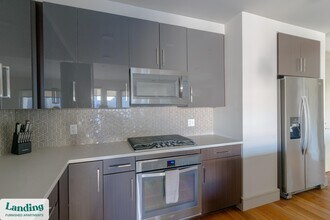 1414 Wood Hollow Dr in Houston, TX - Building Photo - Building Photo