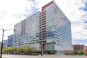 property at 659 W Randolph St