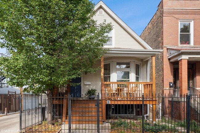 property at 2744 W Nelson St