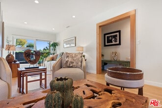 11314 Homedale St in Los Angeles, CA - Building Photo - Building Photo