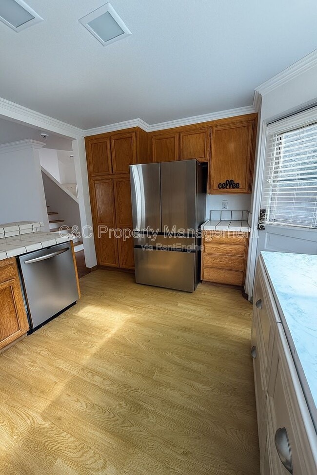 960 Buckskin Terrace in Brentwood, CA - Building Photo - Building Photo