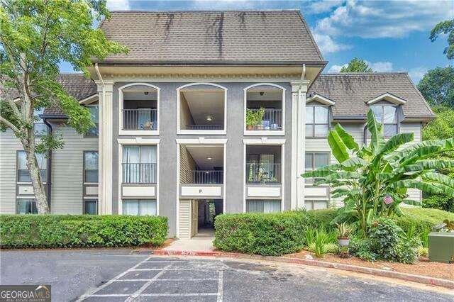 property at 2657 Lenox Rd NE