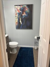 7749 Wind Run Cir in Indianapolis, IN - Foto de edificio - Building Photo