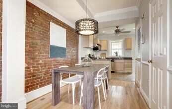 1010 W St NW in Washington, DC - Building Photo - Building Photo