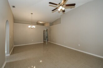10373 Marsh Hawk Dr in Jacksonville, FL - Building Photo - Building Photo